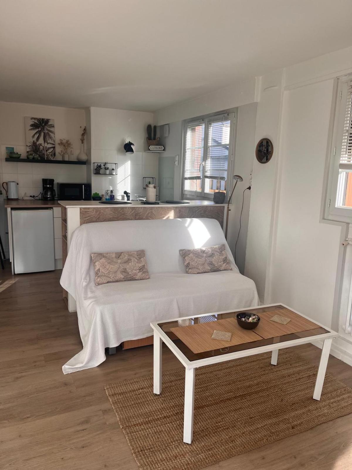 Studio Rivahome Ouistreham Bagian luar foto